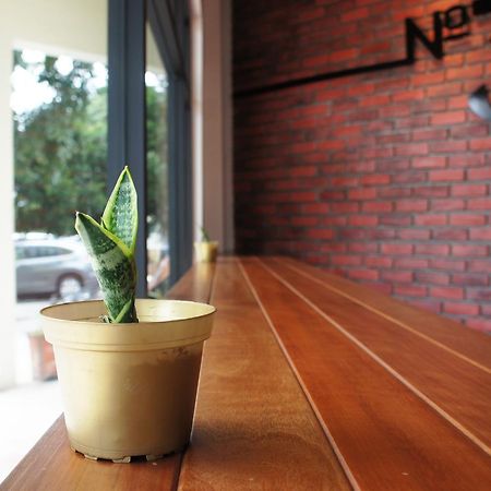 No.31 Maple Inn Simpang Ampat Kültér fotó